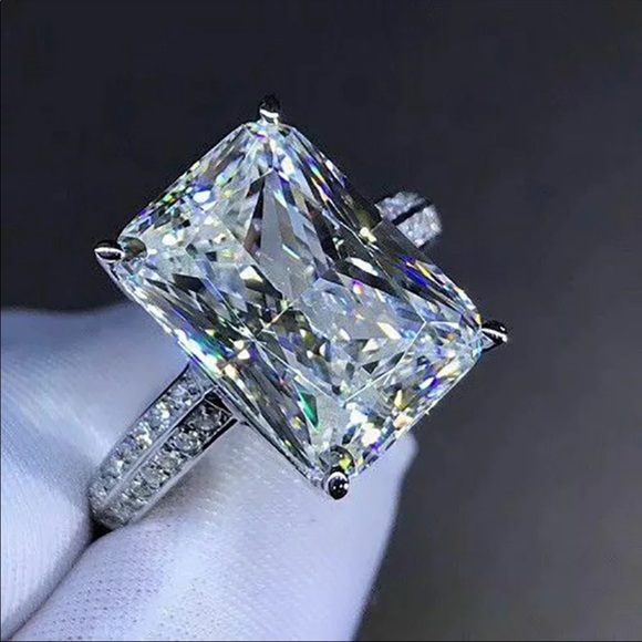 New Women’s 925 Silver Square Diamond Ring - Picture 2 of 5